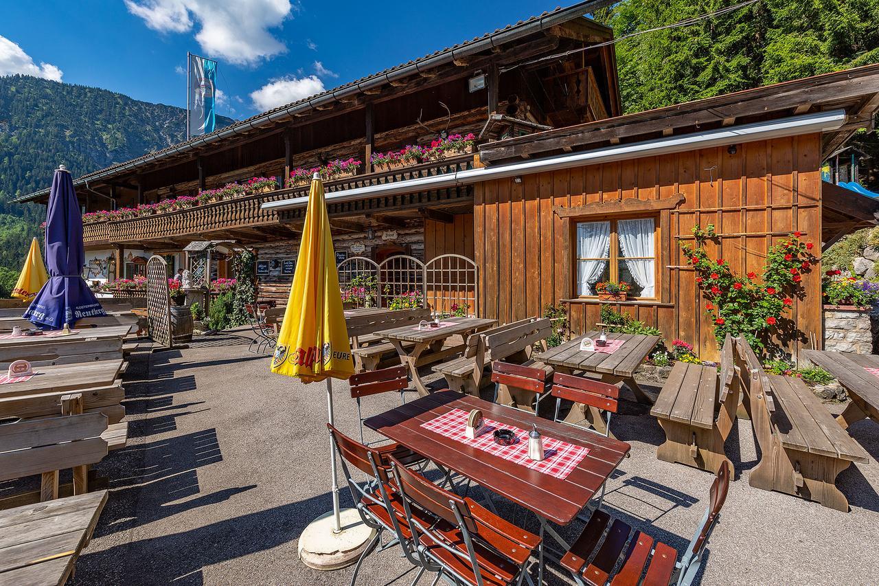 Groebl-Alm Haus Zur Schoenen Aussicht Graswang Exterior foto